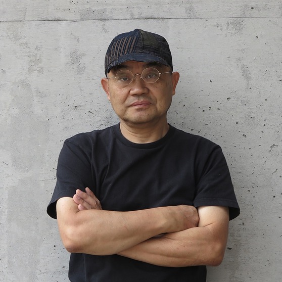 味岡伸太郎氏